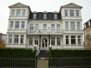 Image sans description, 4 de 14, bouton