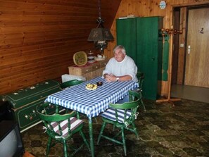 Unclassified image, 3 of 7, button - Ferienhaus Hexenzipfel - holiday home (Osterode am Harz)