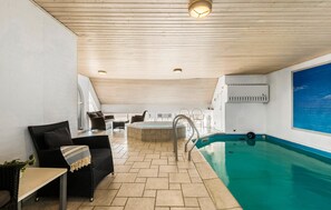 Piscine couverte