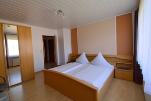 3 camere, una cassaforte in camera, Wi-Fi, lenzuola
