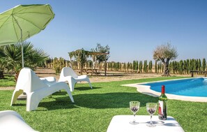 Pool - Awesome home in Villanueva del Duque (Villanueva del Duque)