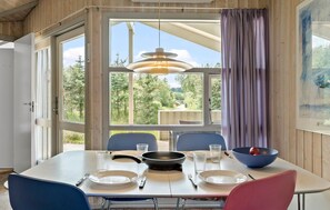 Dining - Gorgeous home in Fjerritslev with sauna (Fjerritslev)