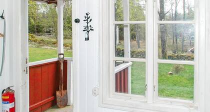 Lovely home in Härryda with kitchen