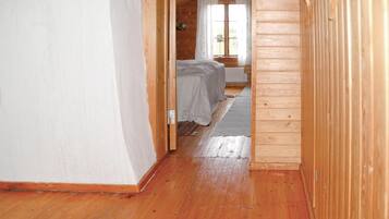 3 Schlafzimmer, Reisekinderbett, WLAN
