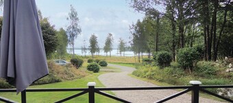 Beautiful home in Vittaryd with lake view