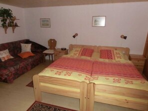 1 bedroom, WiFi, bed sheets