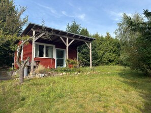 Unclassified image, 2 of 26, button