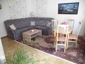 TV - Vacation apartment Reny, Germany (Bad Sachsa)