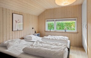 4 habitaciones, cuna de viaje y wifi gratis 