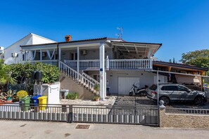 Exterior - Studio with balcony and air conditioning (Malinska)