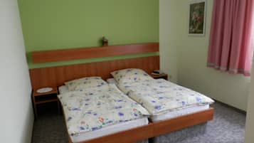 1 Schlafzimmer, Schreibtisch, WLAN, Bettwäsche