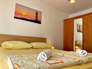 1 bedroom, WiFi - Holiday flat with sea view (Čižići)