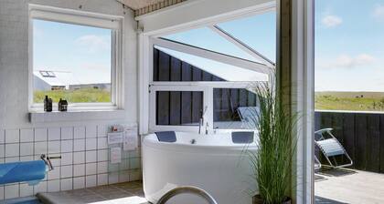 Amazing home in Hjørring with sauna