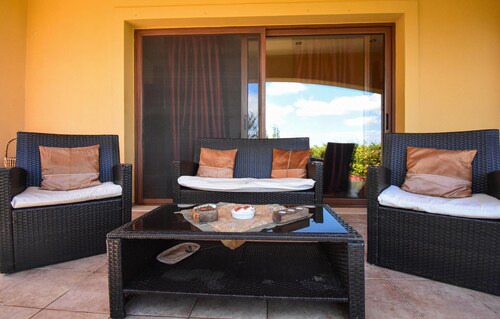 Stunning home in Finikia