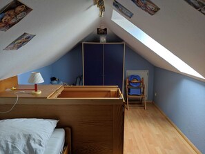 2 chambres, fer et planche Ă repasser, lit parapluie, Wi-Fi