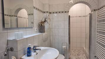 Dusche, Haartrockner