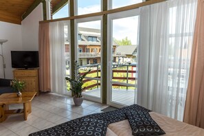 1 Schlafzimmer, Reisekinderbett, WLAN, BettwÀsche