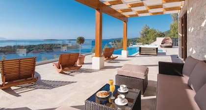 Beautiful home in Karbuni