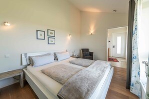 1 chambre, bureau, Wi-Fi, draps fournis