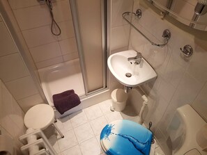 Uklassifisert bilde, 5 av 13, knapp