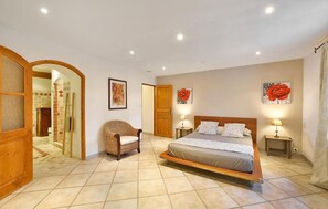5 bedrooms