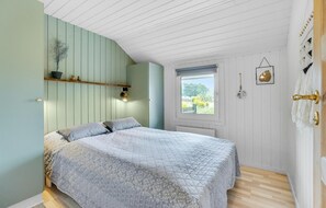 4 Schlafzimmer, Reisekinderbett, kostenloses WLAN
