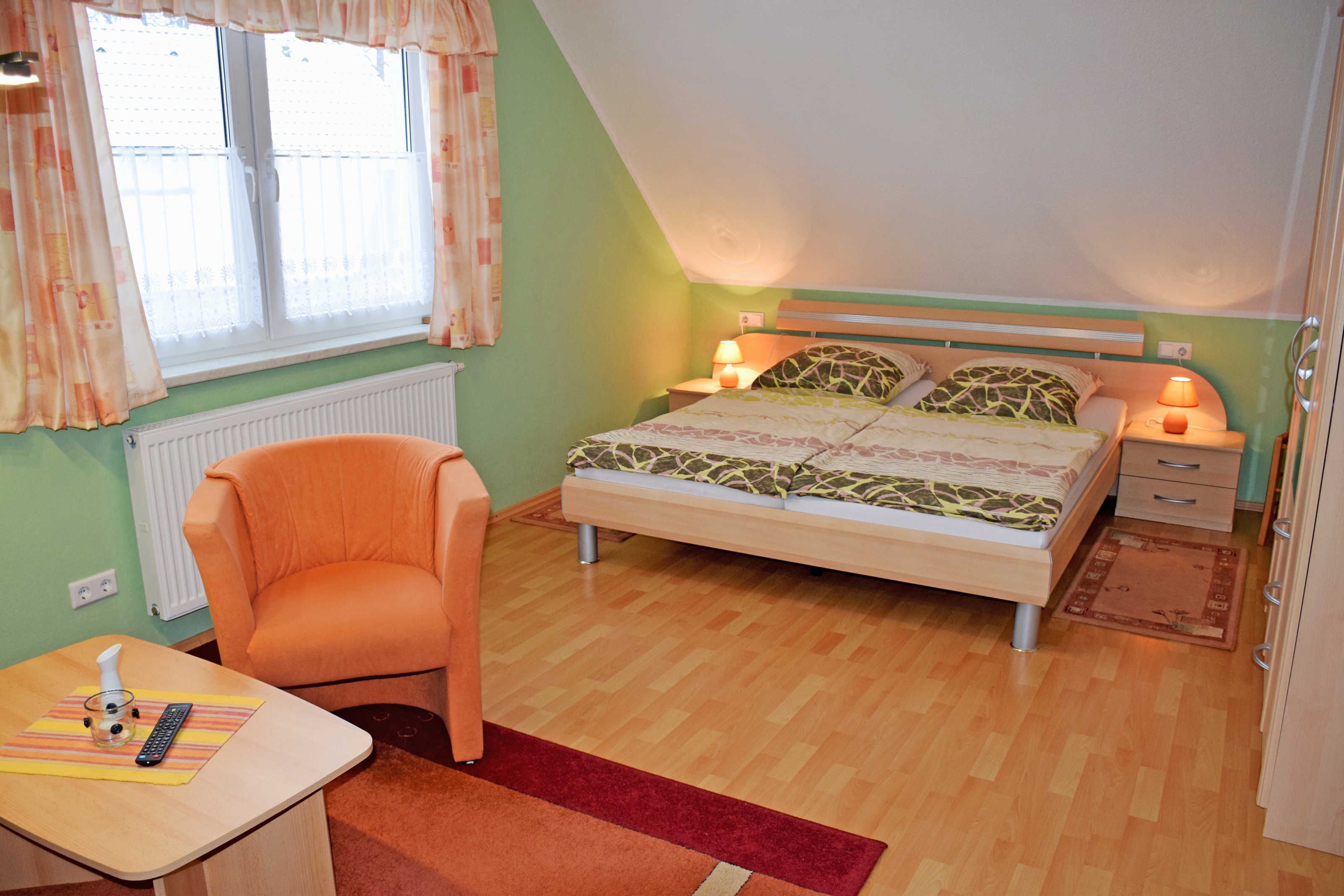 1 bedroom, travel crib, WiFi, bed sheets