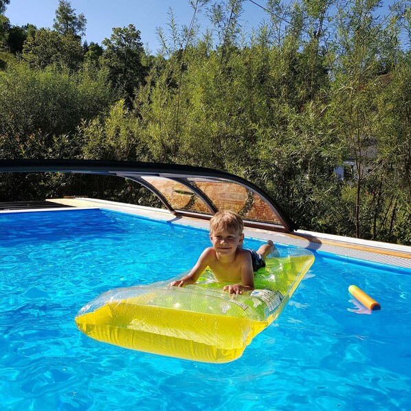 Beheizter Pool