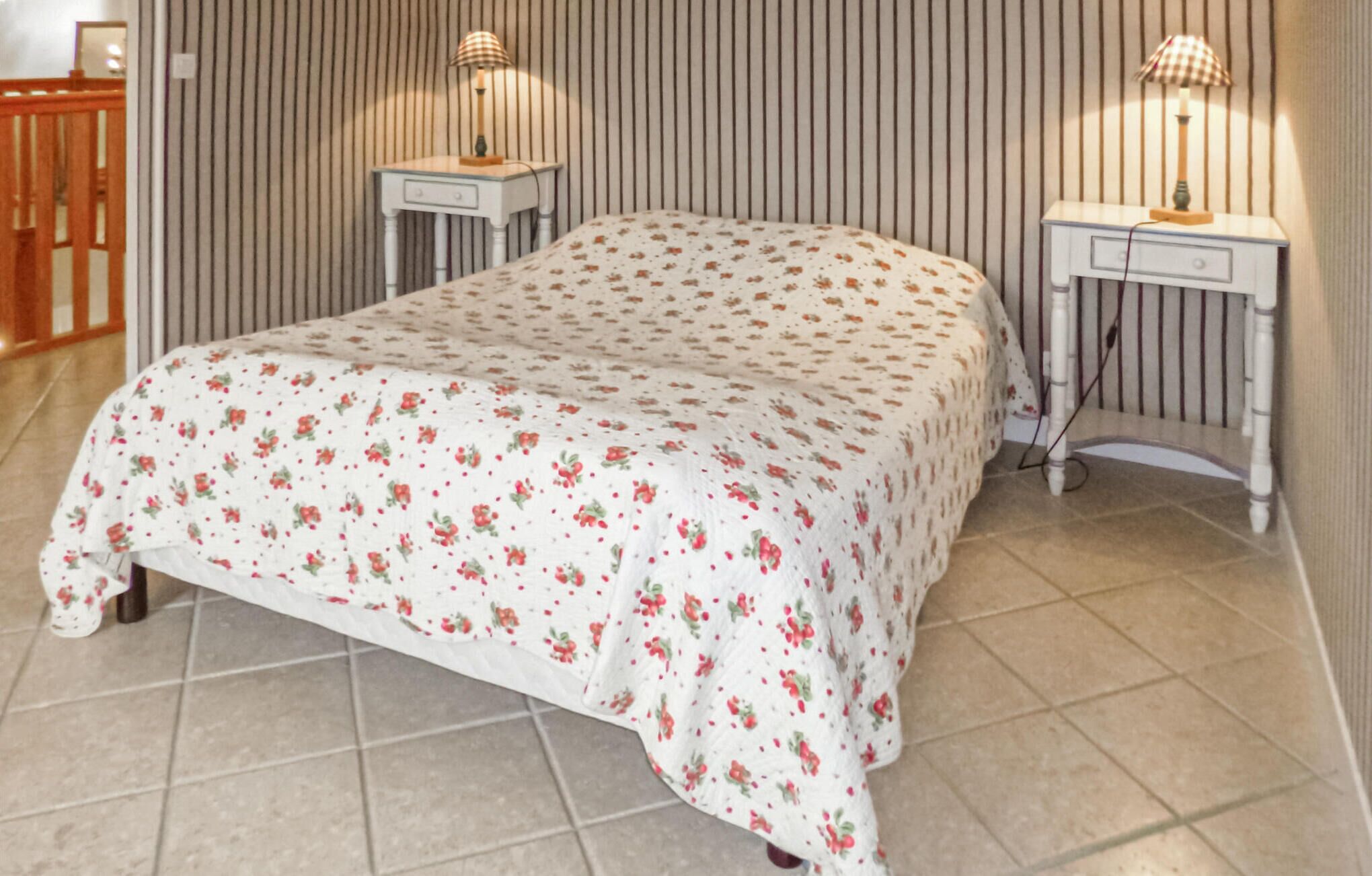 4 habitaciones y wifi gratis 