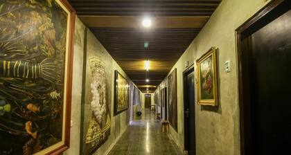 Watu Agung Guest House