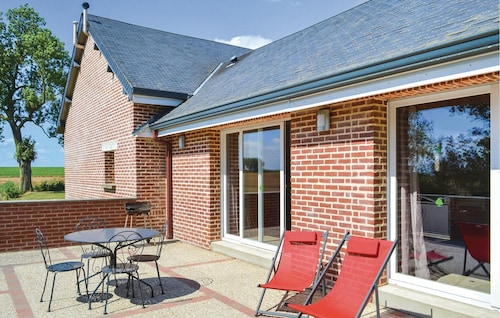 2 bedroom stunning home in Roisel