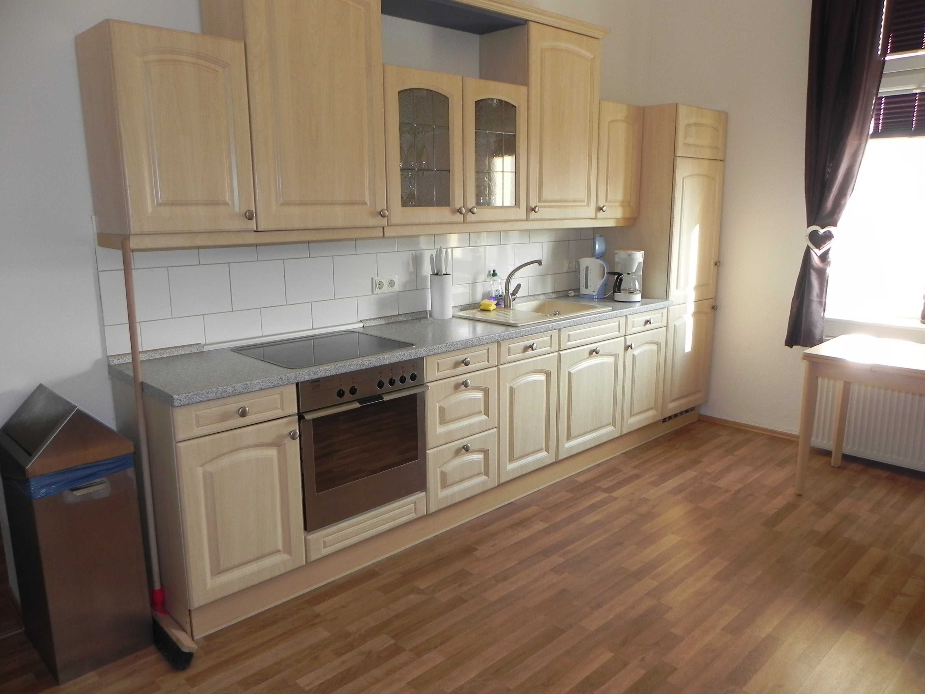 Réfrigérateur, four, lave-vaisselle