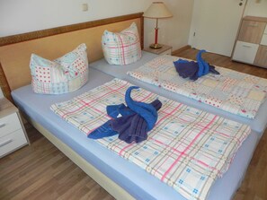 2 soveværelser, sengetøj