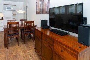 Unclassified image, 2 of 29, button - Komfort-Ferienwohnung Hansa - Comfort vacation apartment Hansa, close to the beach, Top (Binz)