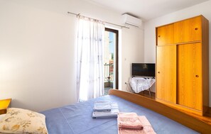 1 chambre, Wi-Fi gratuit, draps fournis