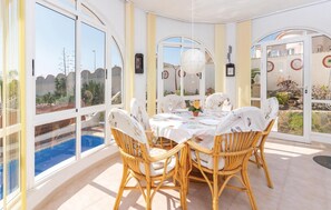Dining - Stunning home in Rojales with kitchen (Rojales)