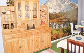 Dining - 1 bedroom awesome home in Strömsnäsbruk (Strömsnäsbruk)