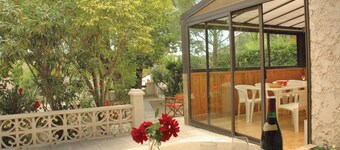 Nice home in Saint Cannat with WiFi