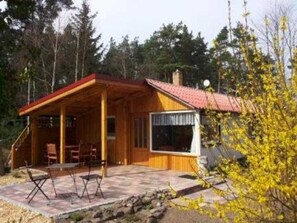 Unclassified image, 5 of 13, button