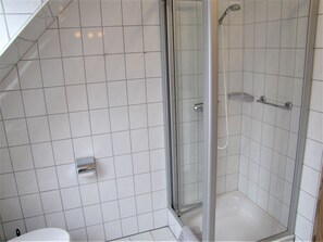 صورة غير مصنفة، 3 من 11، زرّ