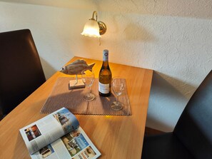 Dining - 101 2-room Spülm. (LTO,MNC)(BC.n8) - BUE - Haus Leißner (Büsum)