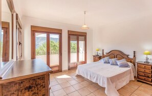 3 chambres, Wi-Fi gratuit, draps fournis