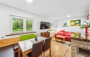 Dining - Awesome home in Schleusingen with sauna (Schleusingen)