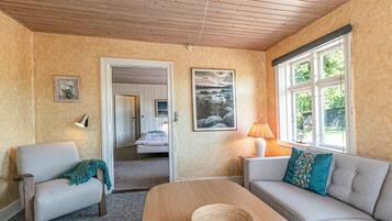 2 bedrooms, free WiFi