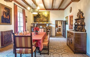 Dining - Cozy home in El Garrobo (El Garrobo)