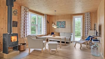 Kamin, Tischfußball