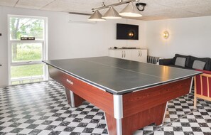 غرفة الألعاب