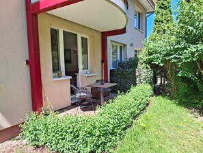 Outdoor dining - Dünengarten Apartment 04 - Apartment 04 Dünengarten (Kühlungsborn)