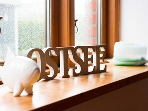 Unclassified image, 2 of 44, button - Holiday house Silke Deerberg - Holiday home Deerberg (Hasselberg)