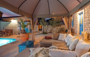 Terrace/patio - Luxurious home in Hrboki (Hrboki)